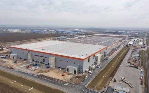 獨家調(diào)查 跟寧德時代打官司的年輕人